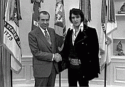 Photo of Nixon and Elvis in the Oval Office